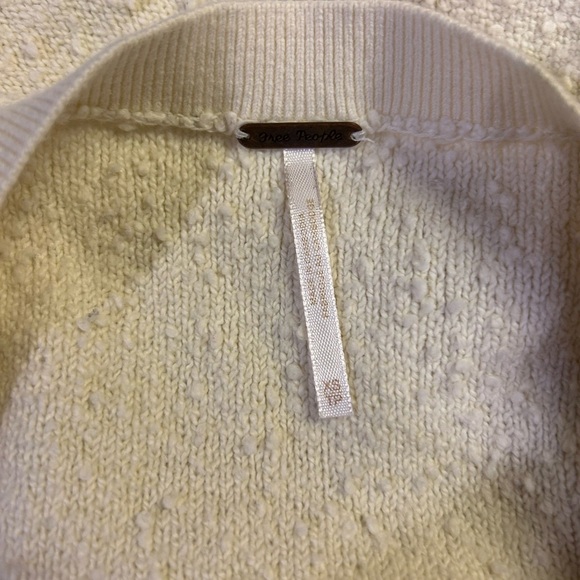 Free People Found My Friend Pullover, size XS. - Picture 5 of 6